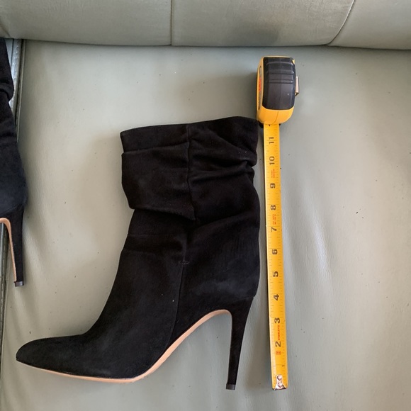 NWOT Kate Spade New York® Black New York Nod Ruched Suede Bow Bootie - Picture 10 of 11